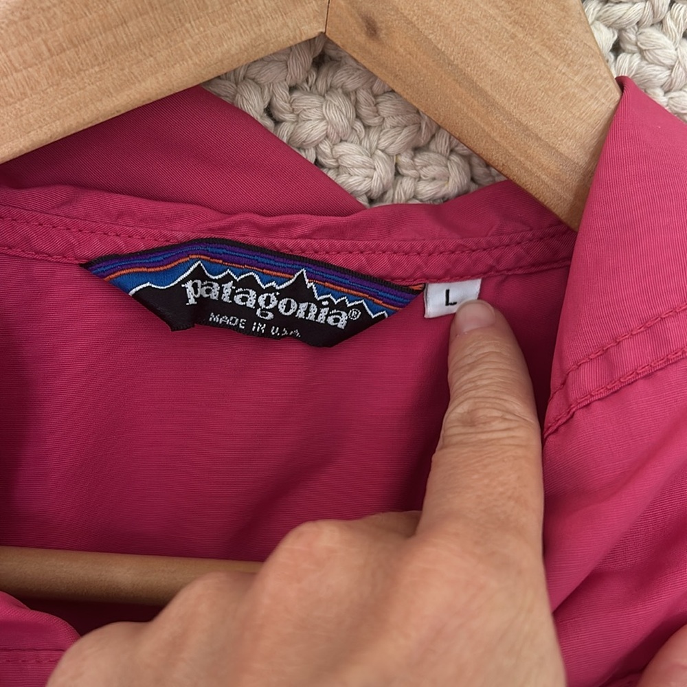 Vintage Patagonia hoodie / wind blocker - Picture 4 of 9